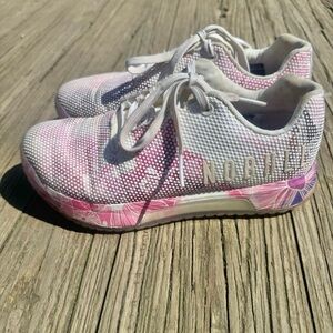 NOBULL Sneakers - size 8